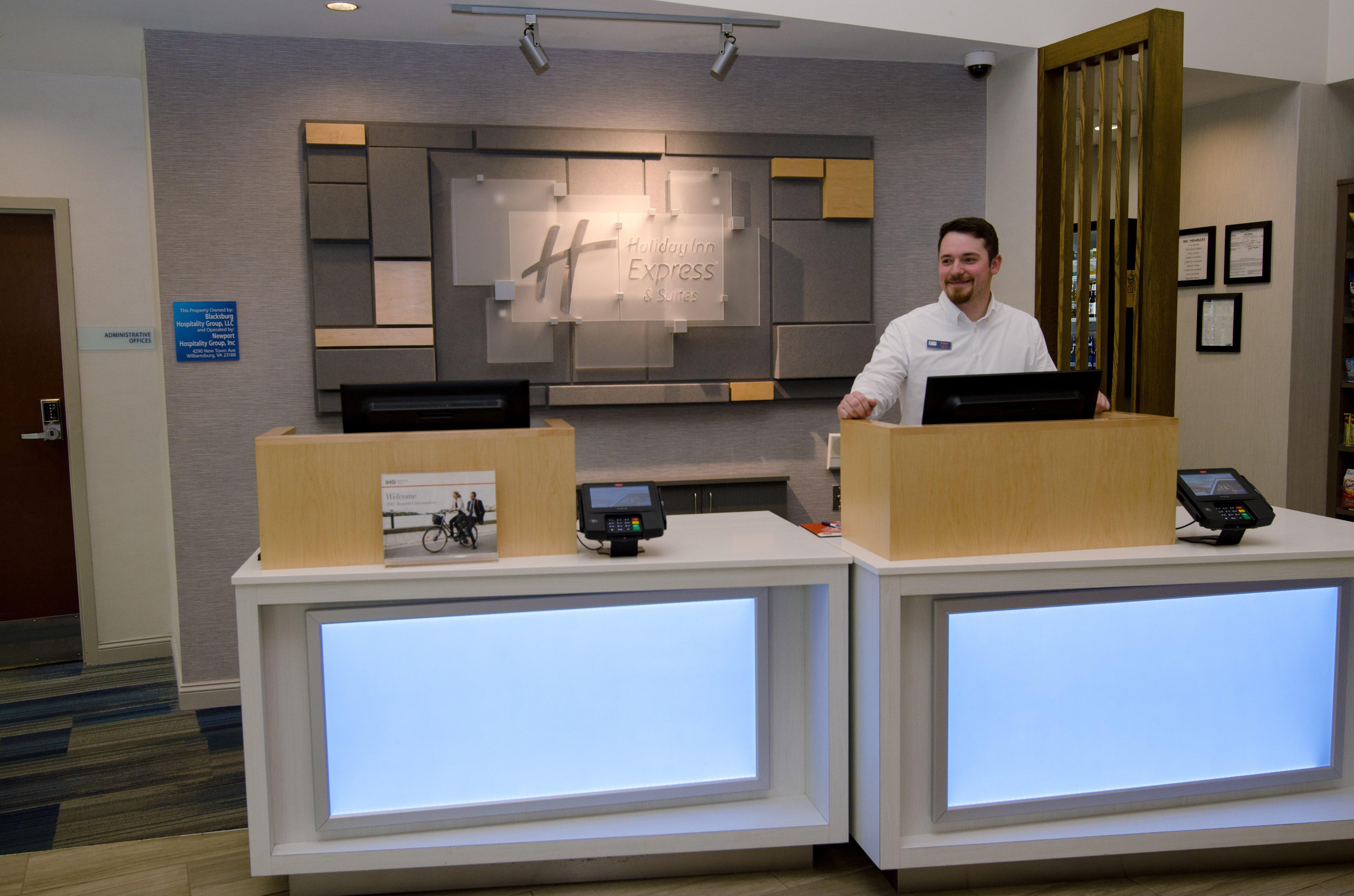 Holiday Inn Express Blacksburg By Ihg Zewnętrze zdjęcie